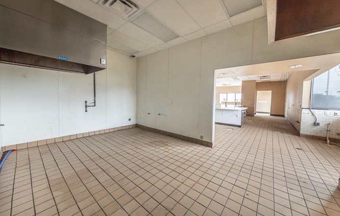 Former Dunkin Donuts