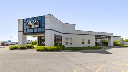 Photo of commercial space at 1274 Central Park Drive in O'Fallon