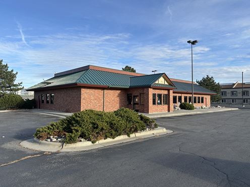 2010 Overland Ave (Former Denny's)