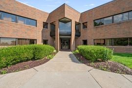 Institutional Seller I Arrowhead Office Park I Toledo MSA