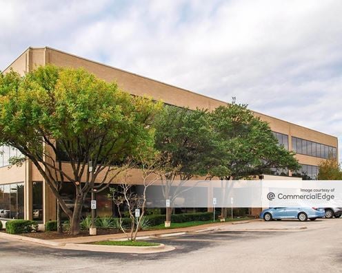 Donley Plaza