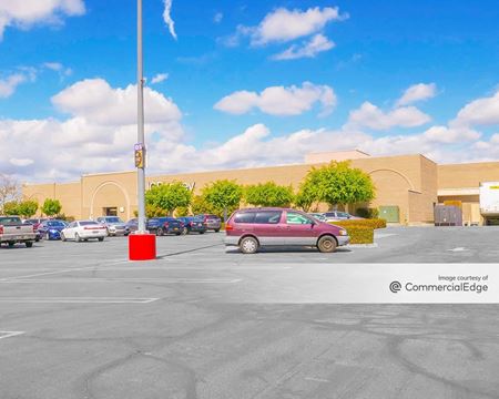 Photo of commercial space at 1600 Montebello Town Center Drive in Montebello