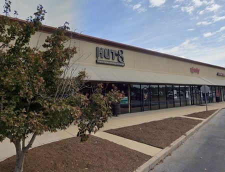 Retail space for Rent at 4376 Mall Drive in Tupelo