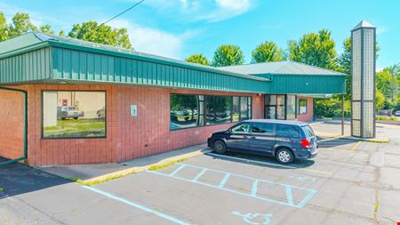 Retail space for Rent at 34420 Eight Mile Rd. in Farmington Hills
