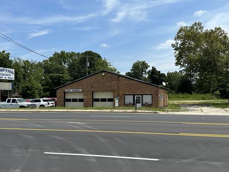 Commercial space for Rent at 2597 Hope Mills Road in Fayetteville