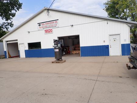 Photo of commercial space at 19520 County Road 81 in Rogers