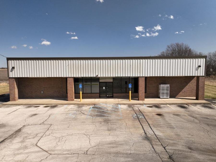 REIT SALE | Former Dollar General | 8K VPD
