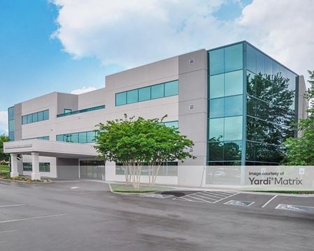 Office space for Rent at 2001 Mallory Lane in Franklin