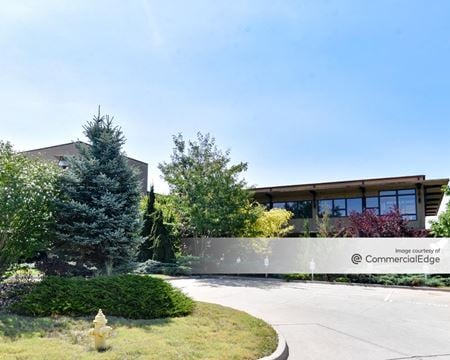 Commercial space for Rent at 25501 West Valley Pkwy in Olathe
