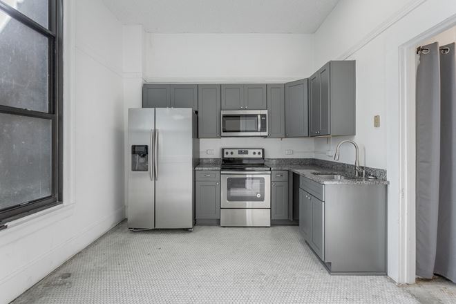 600 Georgia Ave Suite 8