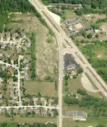 36396 N Skokie Hwy