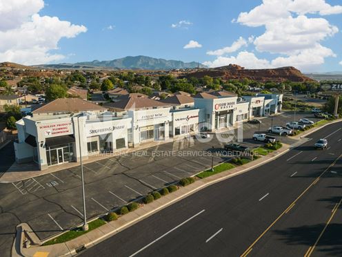 Retail w/ I-15 Visibility for Lease in St George