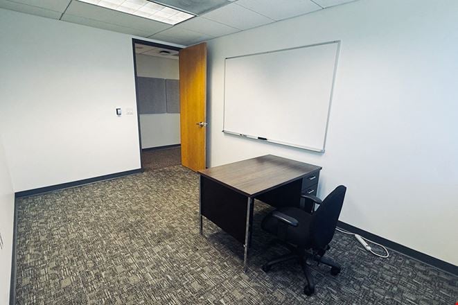 Workstyle Flexible Spaces - 4676 Admiralty Way