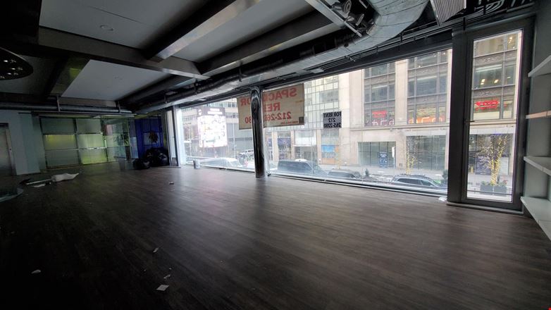 1435 Broadway