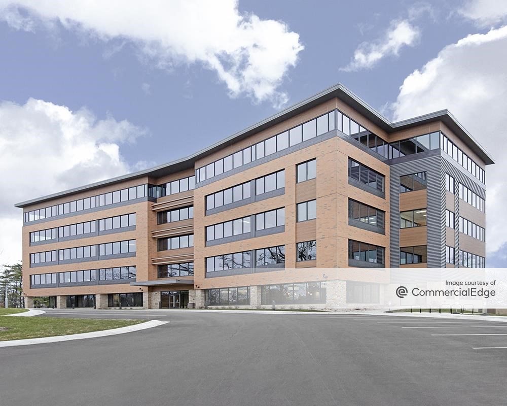 2921 Landmark Oaks 2921 Landmark Place Madison Wi Office Space