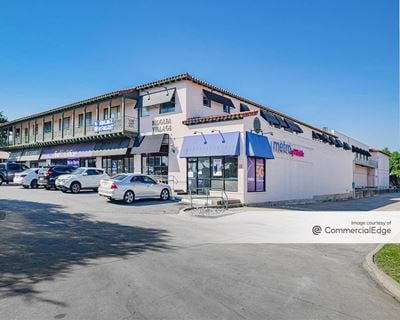 Ridglea Village Shopping Center
