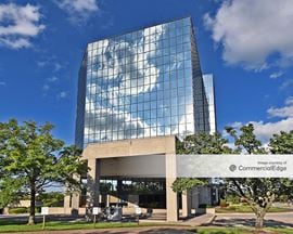 Financial Plaza III