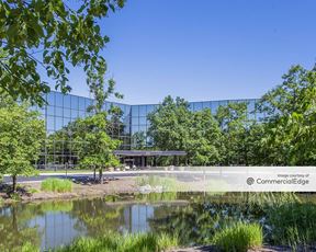 Bannockburn Lake Office Plaza II
