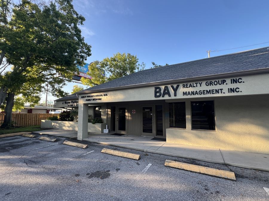 Palm Lake Square Retail / Medical Office Condo