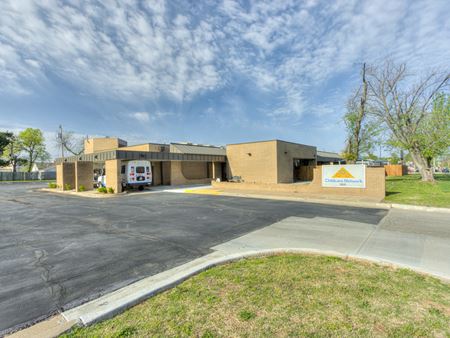 Retail space for Sale at 5820 Northwest 41st Street in Warr Acres