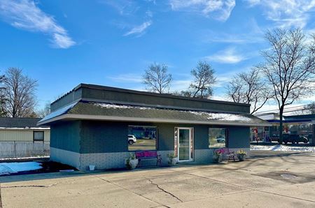 Photo of commercial space at 1026 Scott Lake Road in Waterford Township