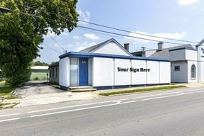 Highly Visible Turn-Key Salon Space