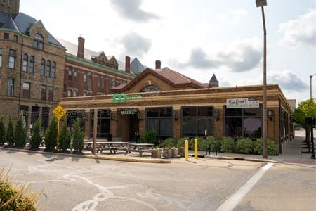 Retail space for Sale at 101 South Fountain Avenue in Springfield