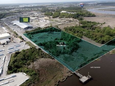 Photo of commercial space at 2826 U.S. Hwy 421 in Wilmington