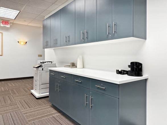 Regus - Minnetonka - County Road