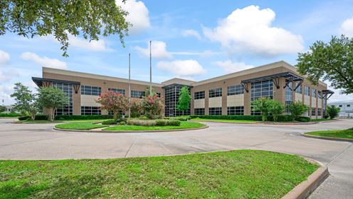 785 Greens Parkway Data Center