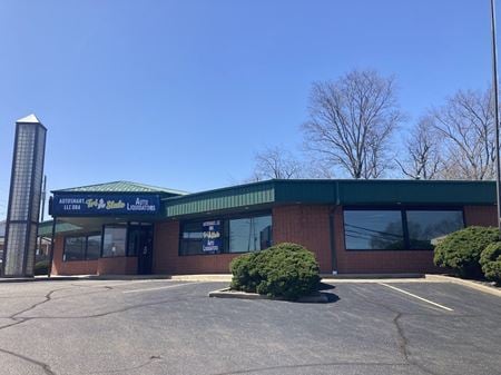 Photo of commercial space at 2509 Easton Ave. NE in North Canton
