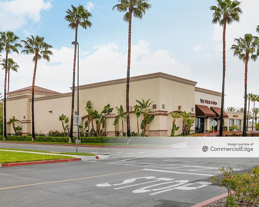 Foothill Ranch Towne Center - 26672 & 26682 Portola Pkwy