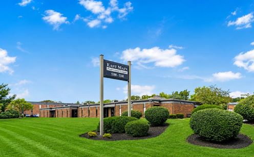 5320 East Main Street, 500 & 600