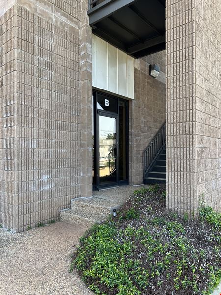 Commercial space for Rent at 1120 S Pointe Pkwy in Shreveport