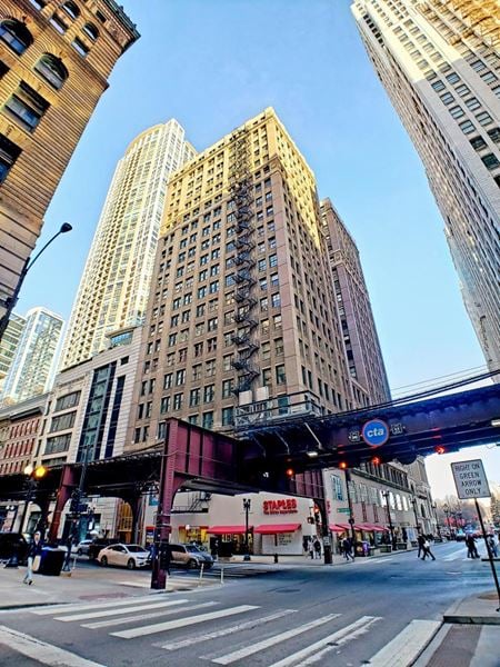 Retail space for Sale at 111 North Wabash Avenue in Chicago