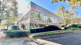 8800 Roswell Rd