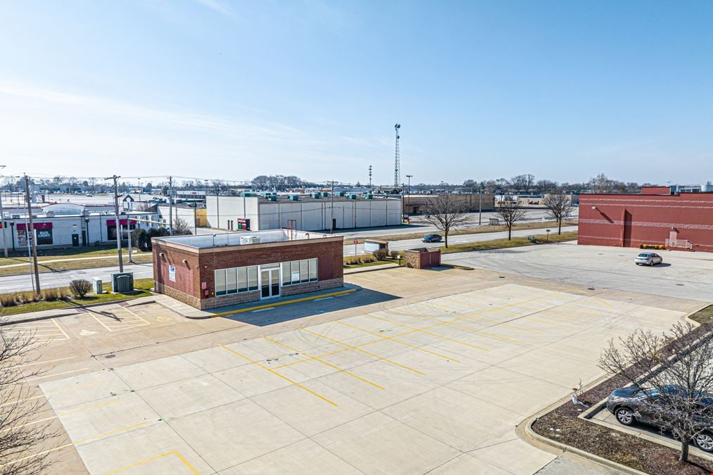 Former Fuel Center - Champaign, IL