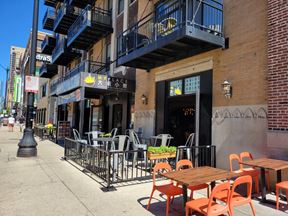 South Loop Net Leased Restaurant For Sale