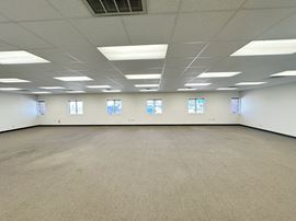 2009 Round Barn Rd
