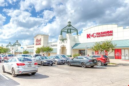 Retail space for Rent at 25 NE Interstate 410 Loop in San Antonio
