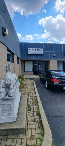 Units Available | Forest Park Retail Shopping Center
