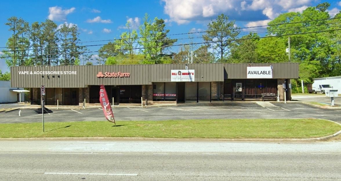 1390 S. Forest Ave, Luverne, AL - Retail Center