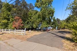 2120 Humboldt Road