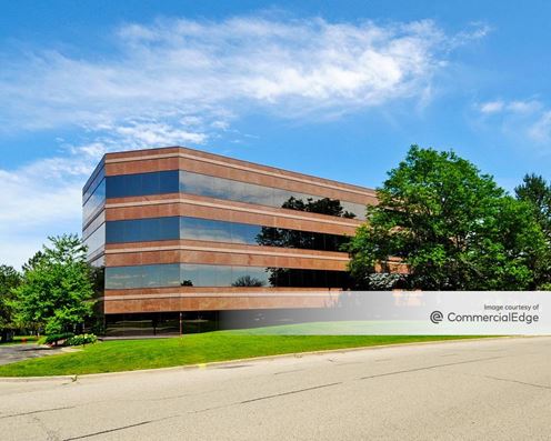 Buffalo Grove Business Park - 750 Lake Cook Road