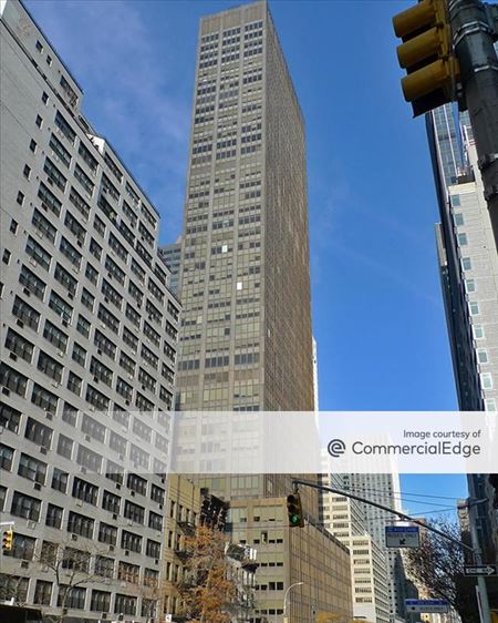 Photo of commercial space at 600 3rd Avenue in New York