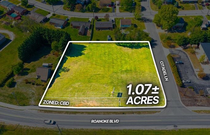 Salem, VA Corner Lot