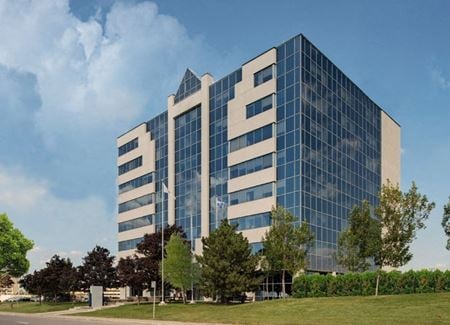 Office space for Rent at 101 Boul. Roland-Therrien in Longueuil