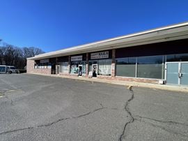 Mansfield Shopping Plaza - Across from UCONN