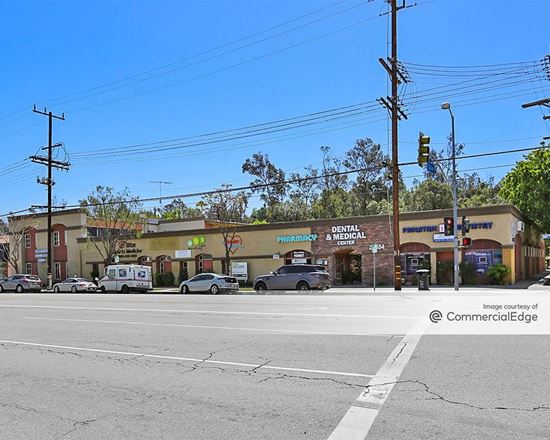 22554 Ventura Blvd