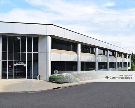 Office space for Rent at 1 Expressway Plaza in Roslyn Heights